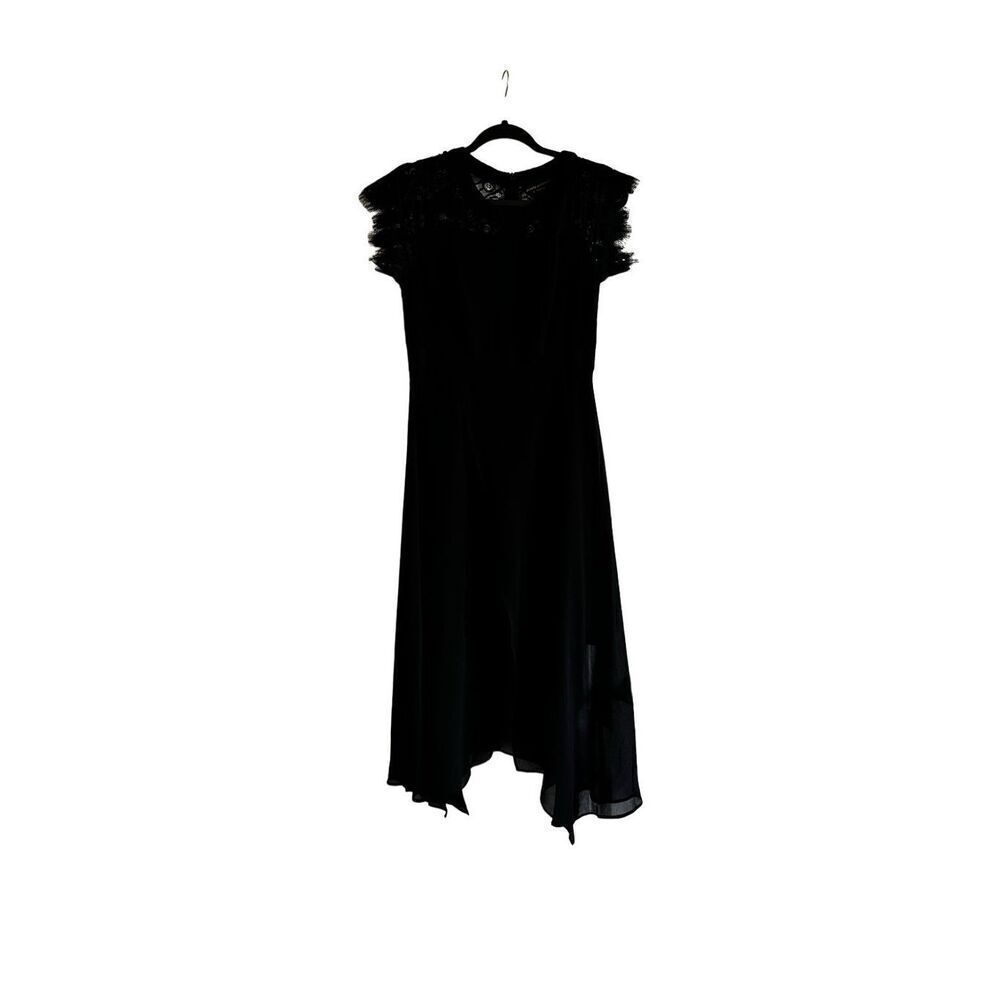 GYALWANA Dress size Junior 9